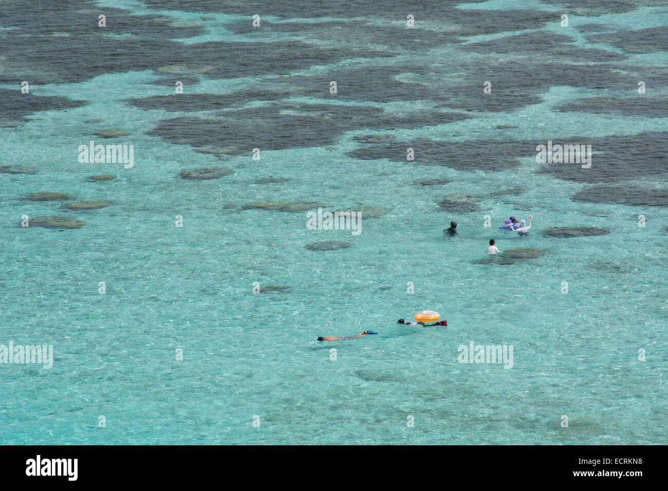 Mikronesien, Marianen, US-Territorium Guam, Tamuning. Popular Ypao Strand Tumon Bay entlang der Philippinensee. Stockfoto