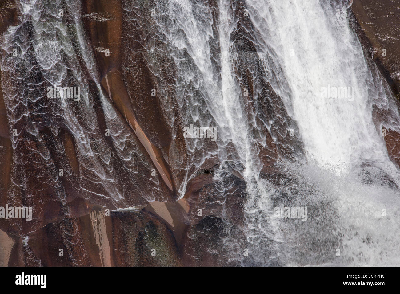 Kaskadierenden Wasserfällen am Toxaway Fälle, Nord-Carolina Stockfoto