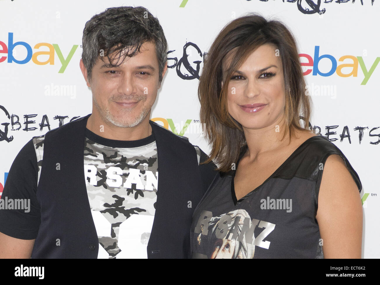 Alejandro Sanz und seine Frau Raquel Perera starten Sie die neue Kollektion von Rosas & Beats im Espacio Como Featuring: Alejandro Sanz, Raquel Perera Where: Madrid, Spanien: 16. Juni 2014 Stockfoto