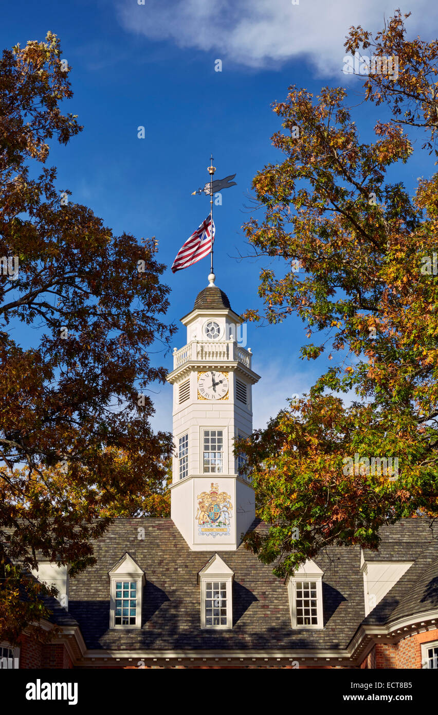 Das Capitol Building, die Grand Union Flagge.  Colonial Williamsburg, Virginia, USA. Stockfoto