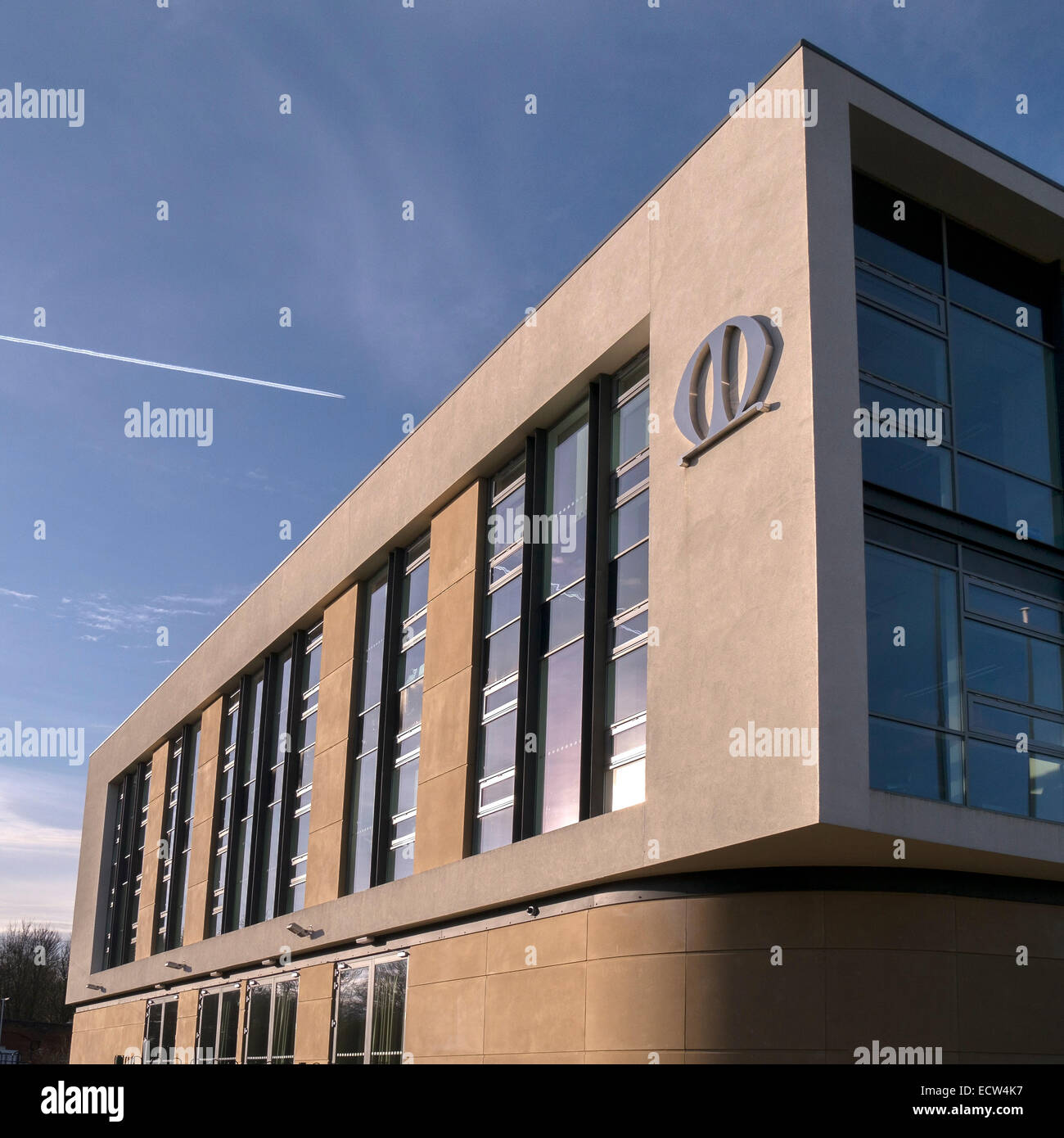 Neue moderne "Parkside" Büros von Melton Borough Council gegen blauen Himmel, Melton Mowbray, Leicestershire, England, UK. Stockfoto