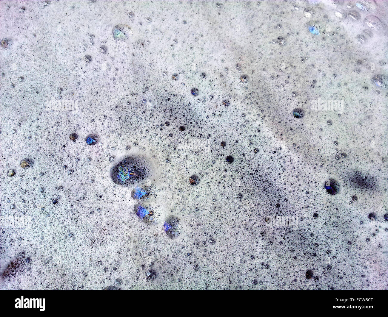 Schaum und Seife Seifenlösungen mit Regenbogen bubbles Stockfoto