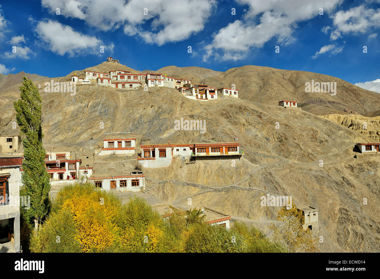 Mönch Häuser am Gästehaus gompa Stockfoto