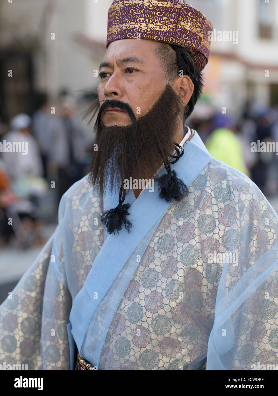 Shuri Schlossfest statt in Okinawa Naha City. Eine Prozession findet nach unten von der Burg und entlang Kokusai Dori. Stockfoto