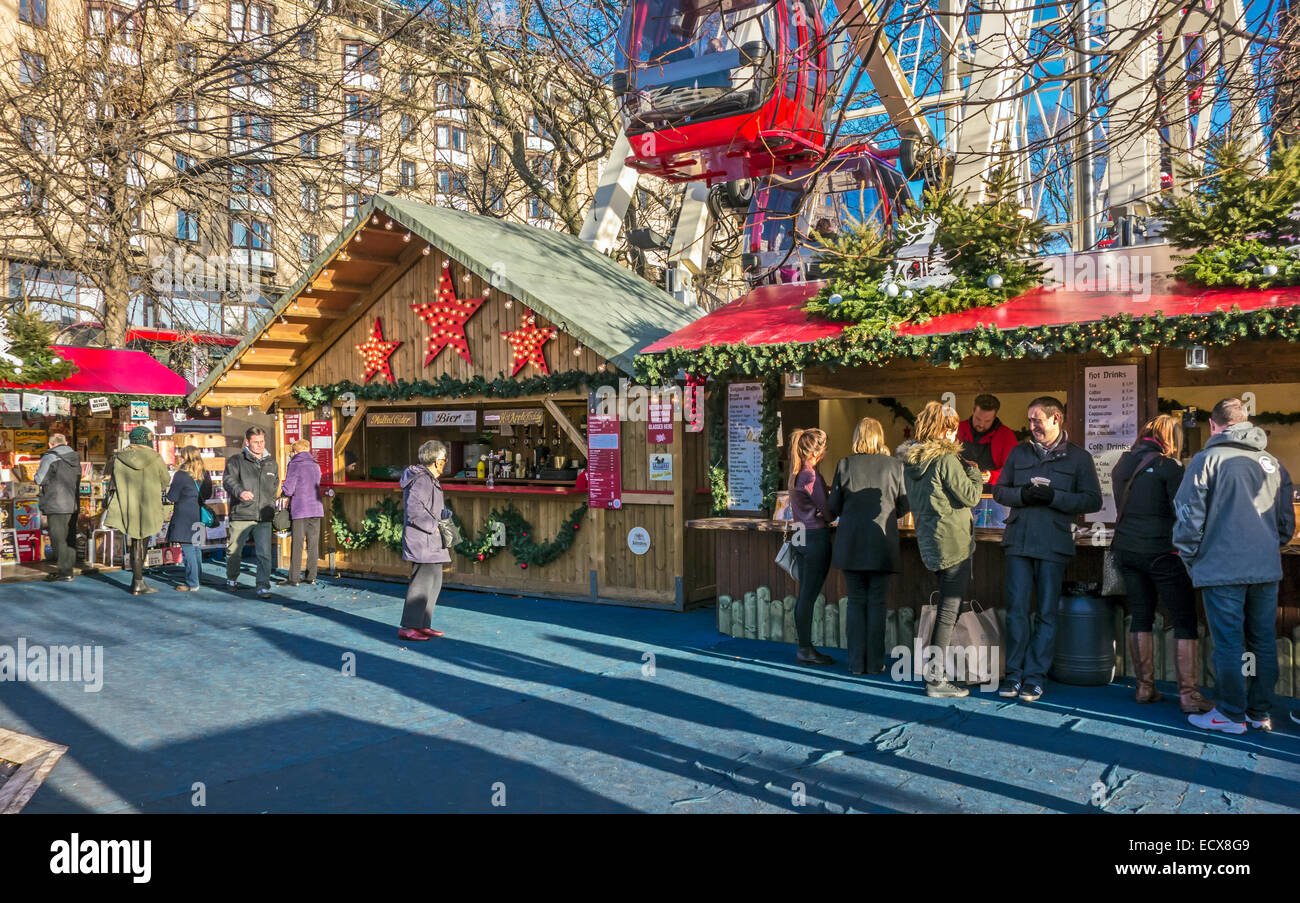 Edinburgh 2014 Weihnachtsmarkt im schottischen Edinburgh Princes Street Gardens Stockfoto