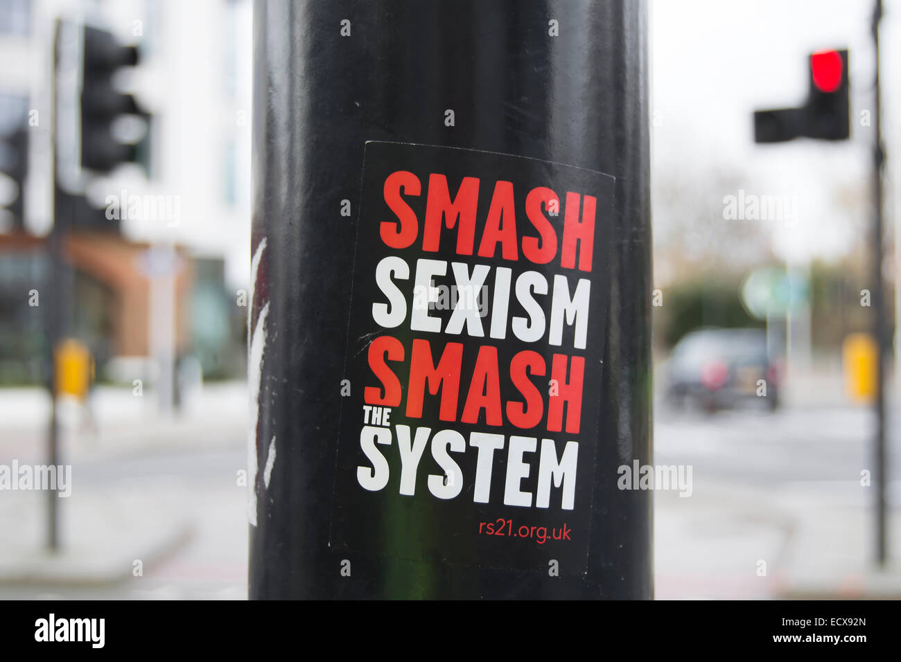 Smash Sexismus zu zerschlagen, das System, street Flyer herausgegebenen rs21 oder revolutionären Sozialismus im 21. Jahrhundert Stockfoto
