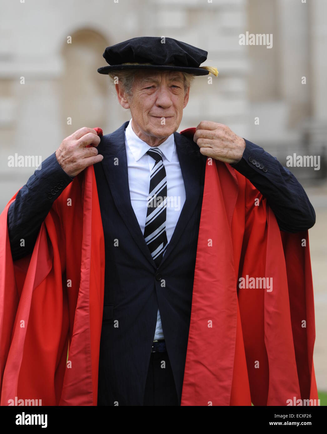 Sir Ian McKellen erhält Ehrendoktorwürde von Cambridge Universität Featuring: Ian McKellen Where: Cambridge, Vereinigtes Königreich: 18. Juni 2014 Stockfoto