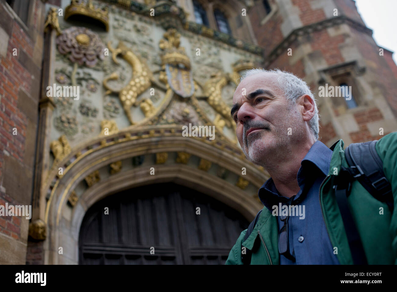 Mathematiker und Risiko-Guru, Professor Sir David Spiegelhalter Radfahren in Cambridge. Stockfoto