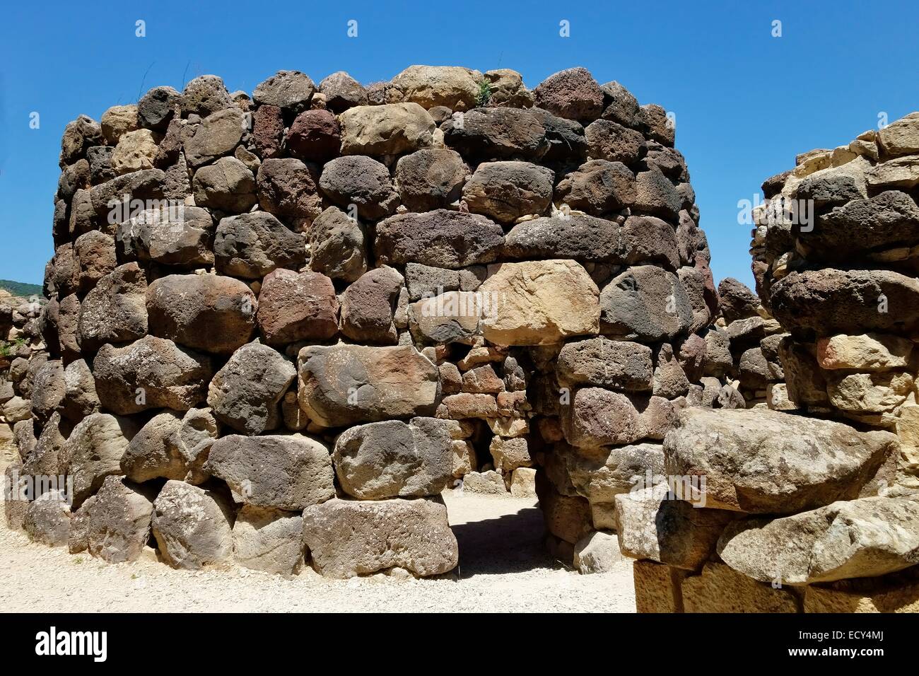 Su Nuraxi, nuragischen Kultur, UNESCO-Weltkulturerbe in der Nähe von Barumini, Provinz Medio Campidano, Sardinien, Italien Stockfoto