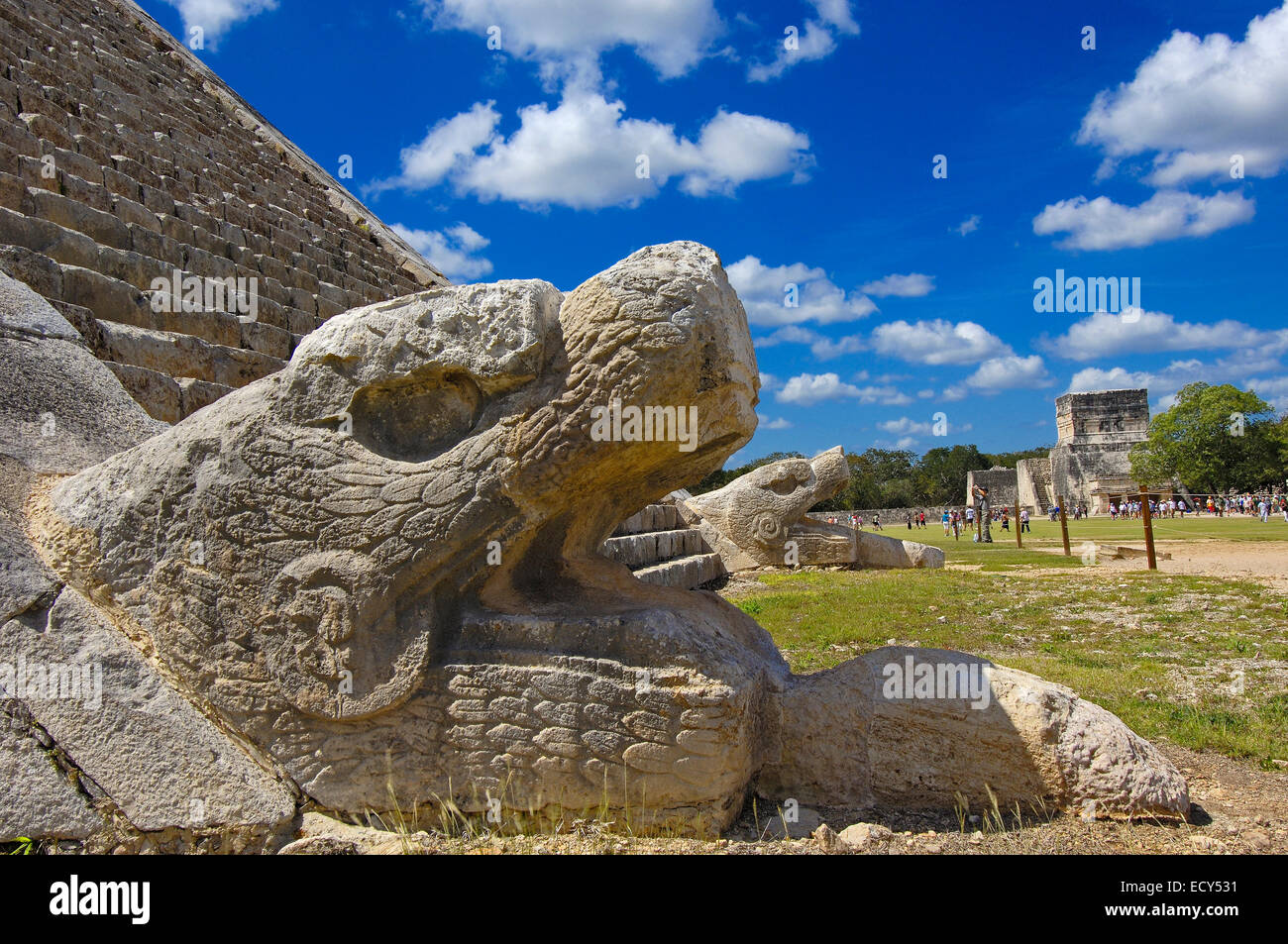 Pyramide des Kukulcán, Burg, Maya-Ruinen von Chichen Itza, Riviera Maya, Halbinsel Yucatan, Mexiko, Mittelamerika Stockfoto