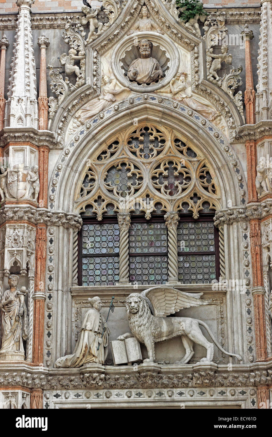 Porta della Carta, Dogenpalast, Piazza San Marco, Venedig, Veneto, Italien Stockfoto
