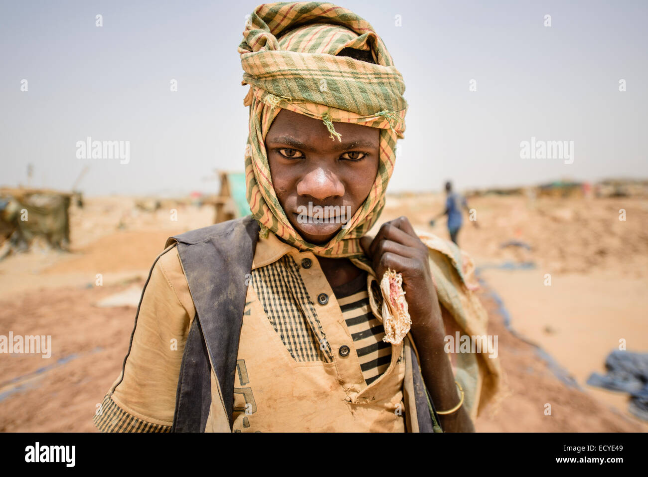 Goldgräber in den Goldmarkt Delgo, Sudan Stockfoto