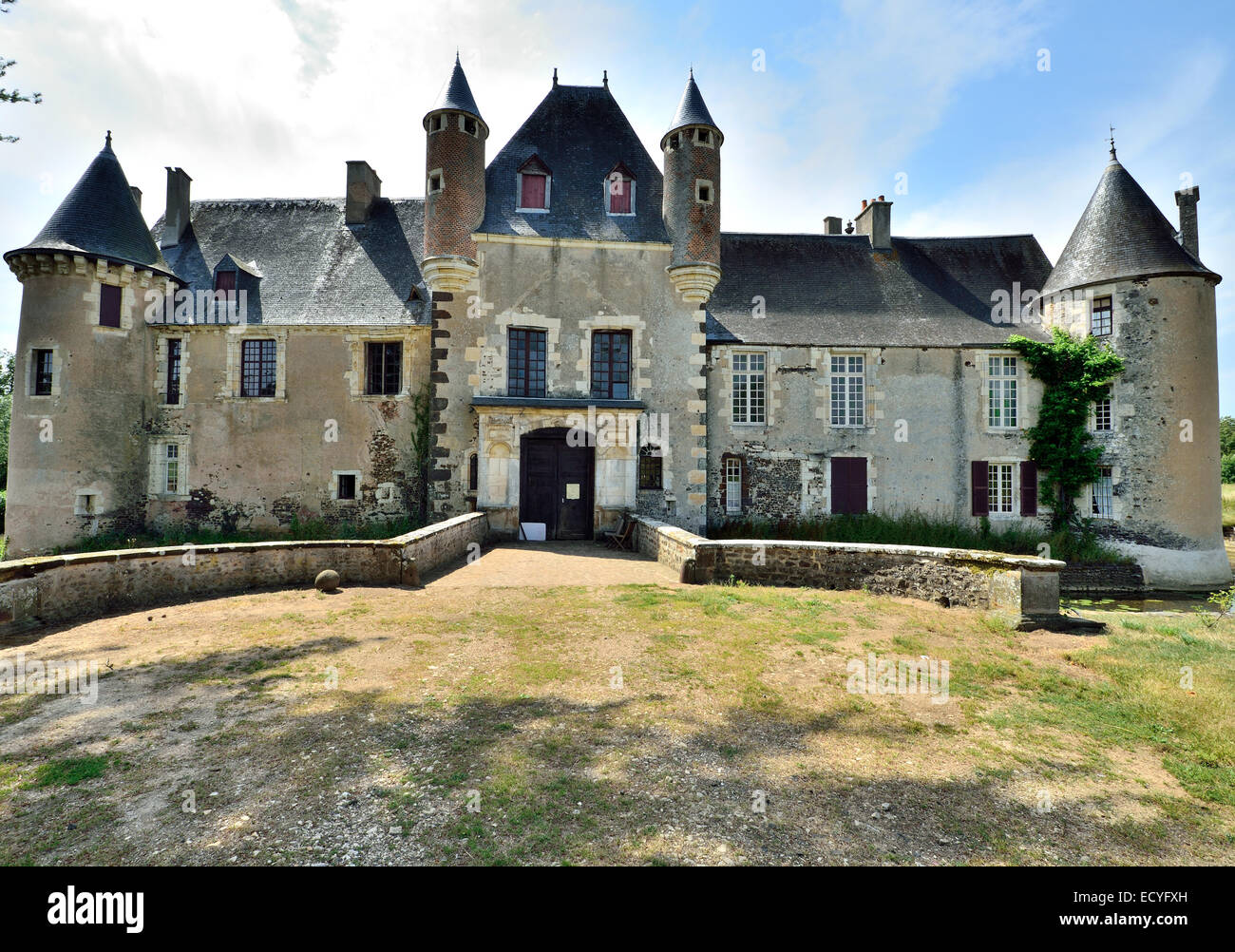 À la Découverte du Château de Boucard, au Coeur des Vignobles du Coeur de France. Stockfoto