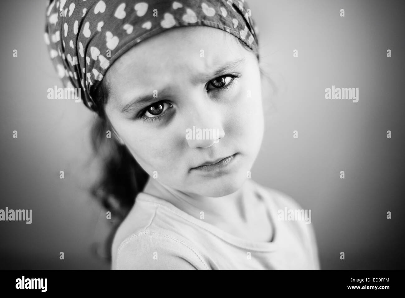 Mürrisch kleines Mädchen (4-5) Stockfoto