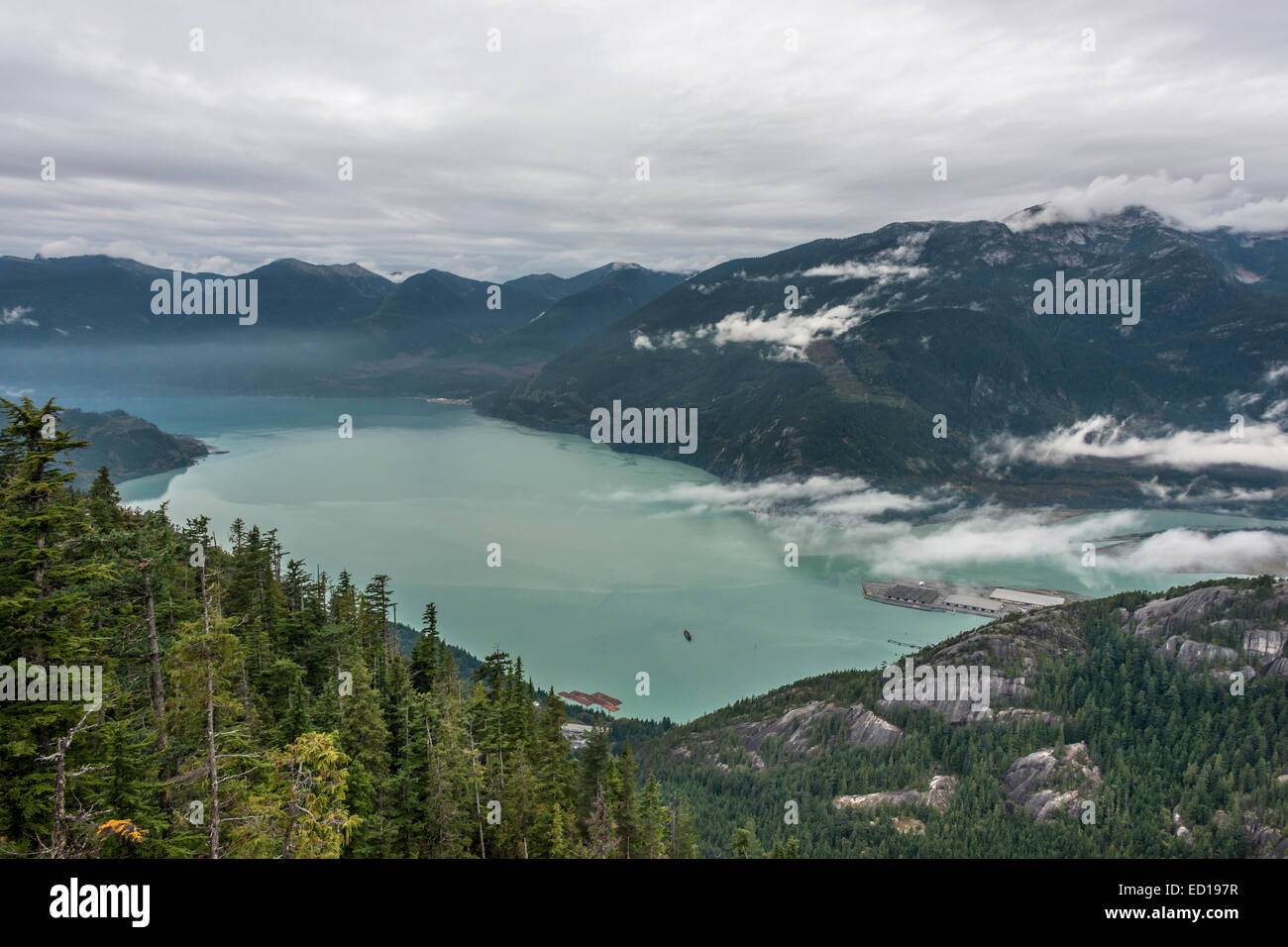 Howe Sound und Squamish River, Sea to Sky Gondola, Squamish, British Columbia, Kanada Stockfoto