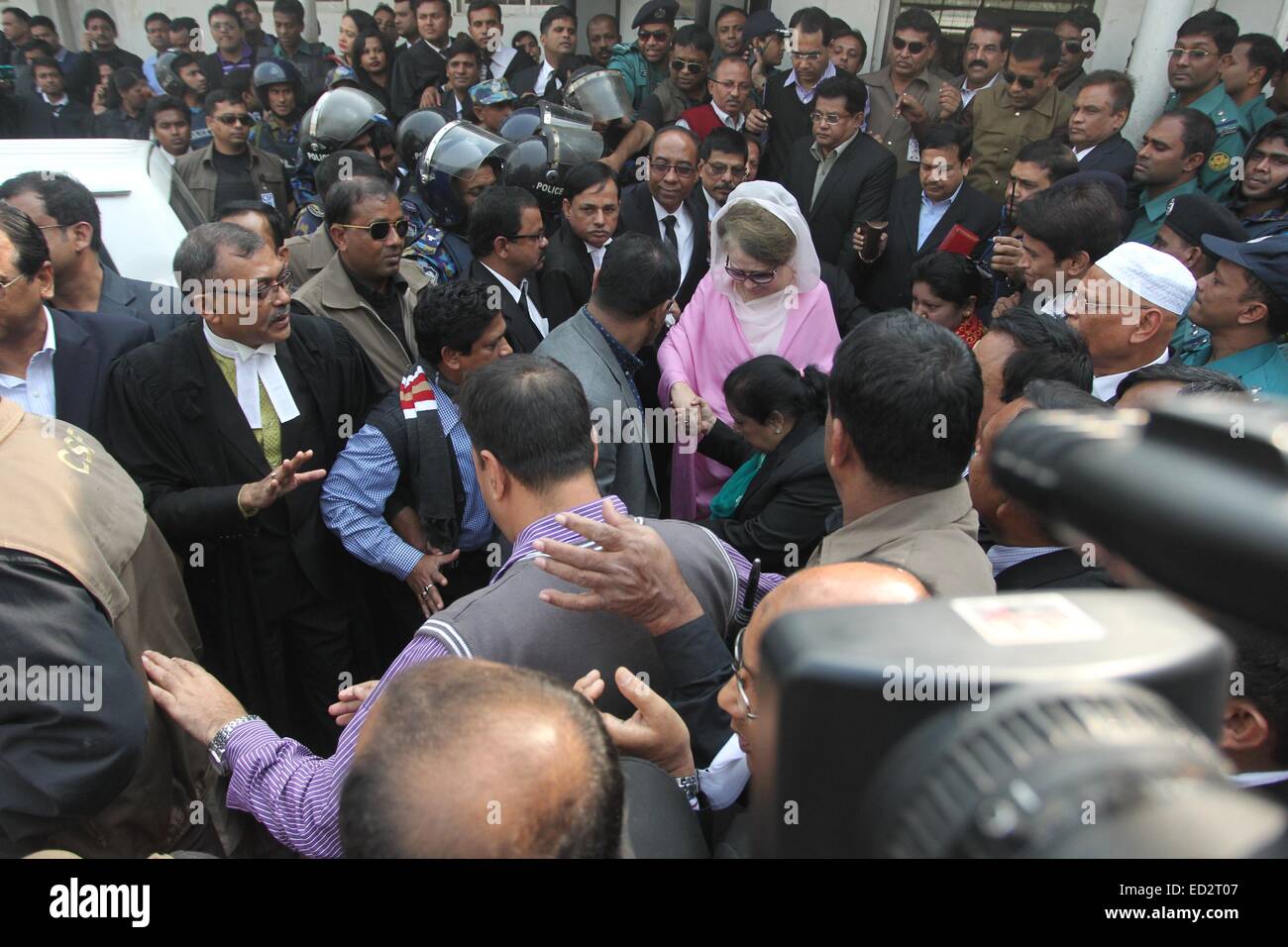 Dhaka, Bangladesch. 24. Dezember 2014. DHAKA, 24. Dezember 2014
