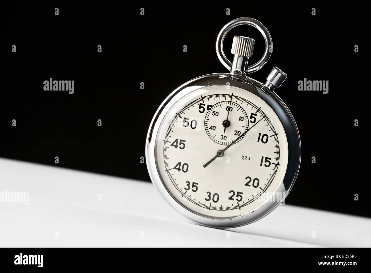 Stopwath auf schwarzen und weißen Hintergrund Stockfoto