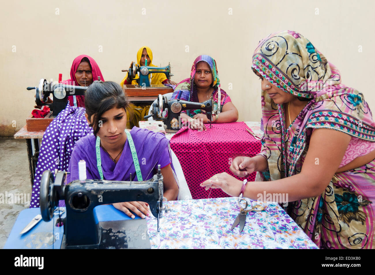 indische ländlichen Tailor Arbeiter Stockfoto