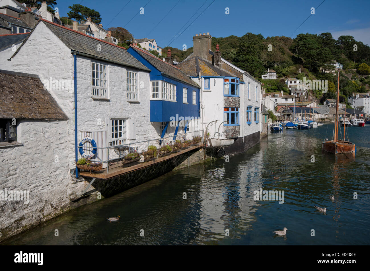 Polperro und seine Boote, Cornwall, England Stockfoto