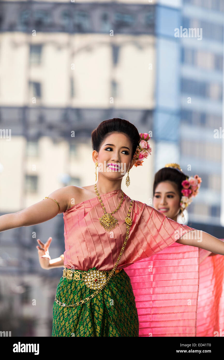 Traditionelle thailändische Tänze Stockfoto