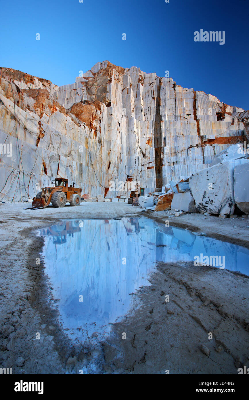 Marmor-Steinbruch in der Nähe von Kinidaros Dorf, Insel Naxos, Kykladen, Griechenland Stockfoto