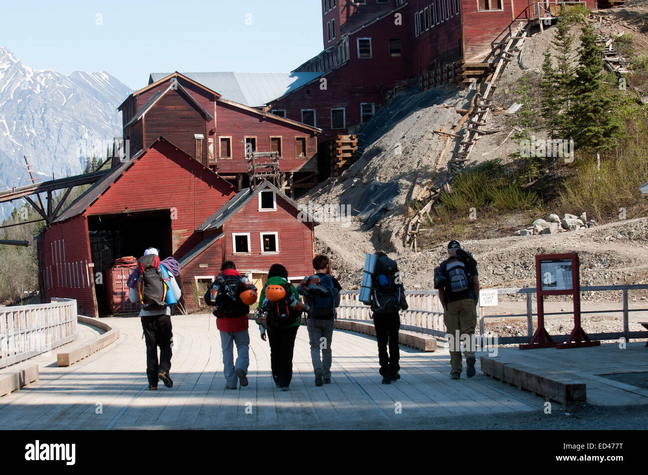 Gruppe von Wanderern Kennecott Mine Stockfoto