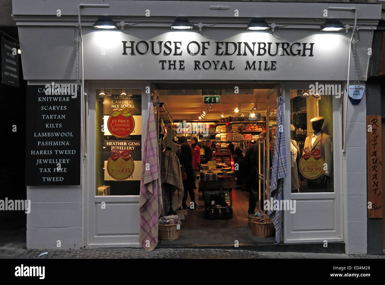House of Edinburgh Tourist Shop, The Royal Mile, Schottland, Großbritannien Stockfoto