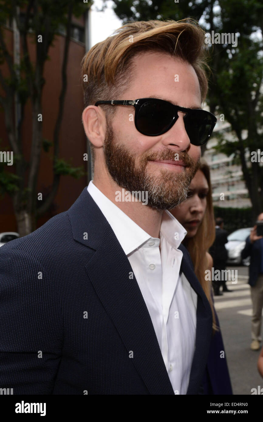 Mailand Fashion Week Menswear Frühjahr/Sommer 2015 - Giorgio Armani - Ankünfte Mitwirkende: Chris Pine wo: Mailand, Italien bei: 24. Juni 2014 Stockfoto