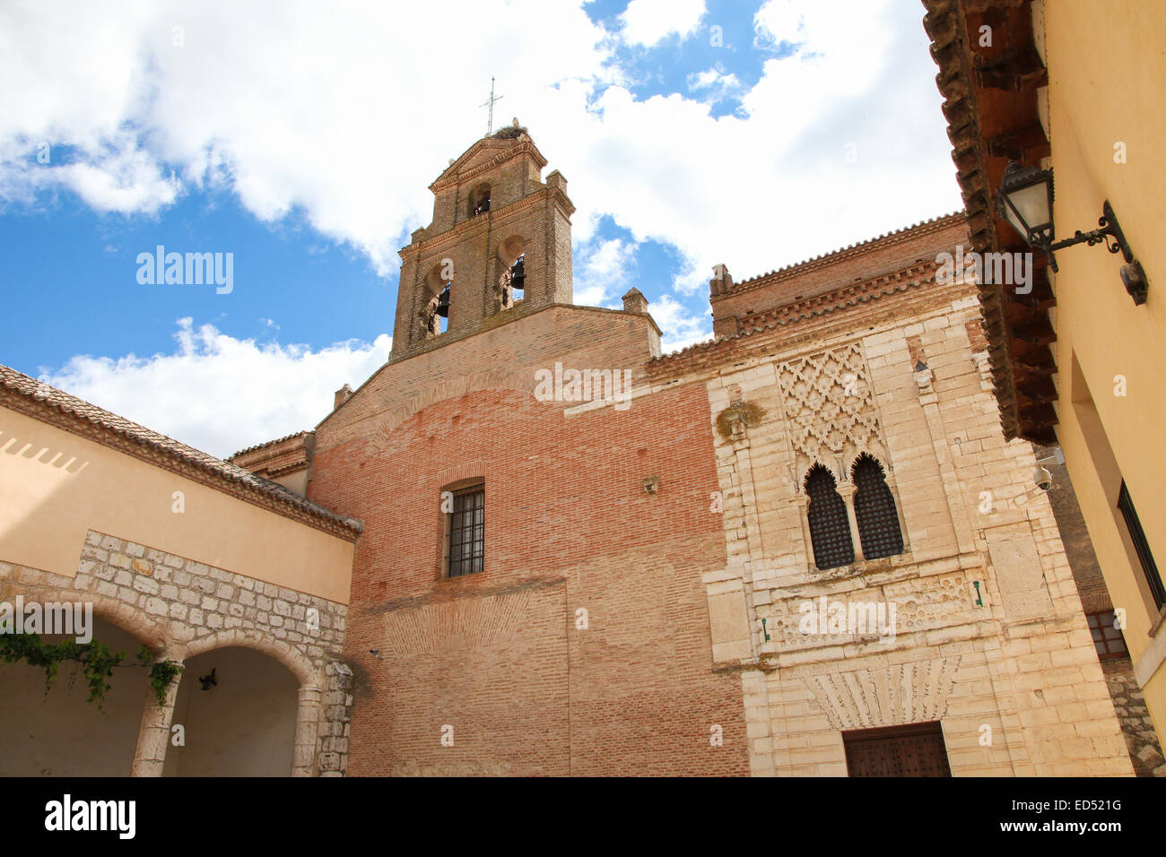 Real Monasterio de Santa Clara de Tordesillas oder Kloster Santa Clara in Tordesillas, Provinz Valladolid, Spanien. Stockfoto
