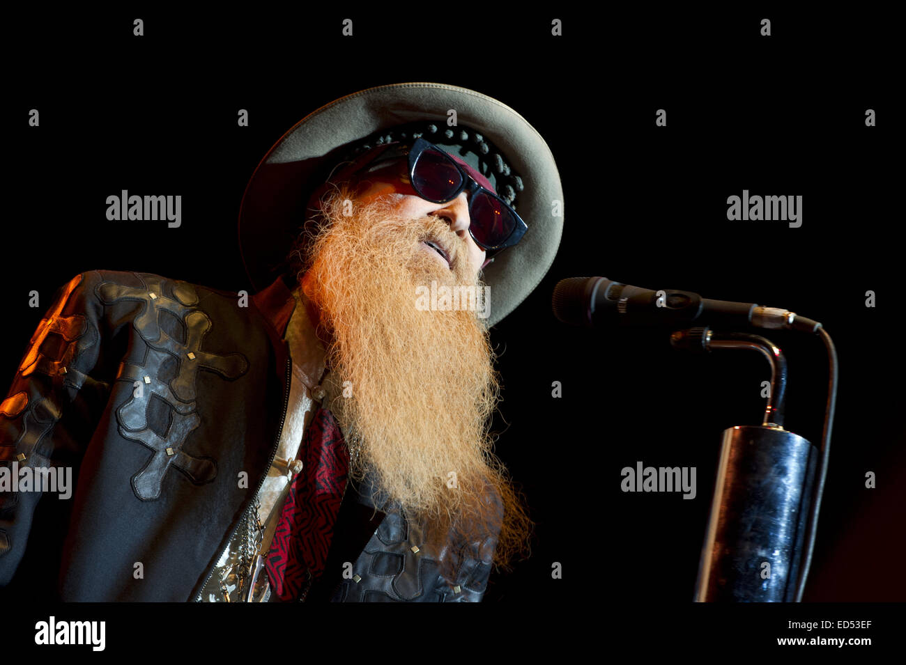 ZZ Top, die live auf der Bühne in der Heineken Music Hall wo: Amsterdam, Niederlande: 24. Juni 2014 Stockfoto