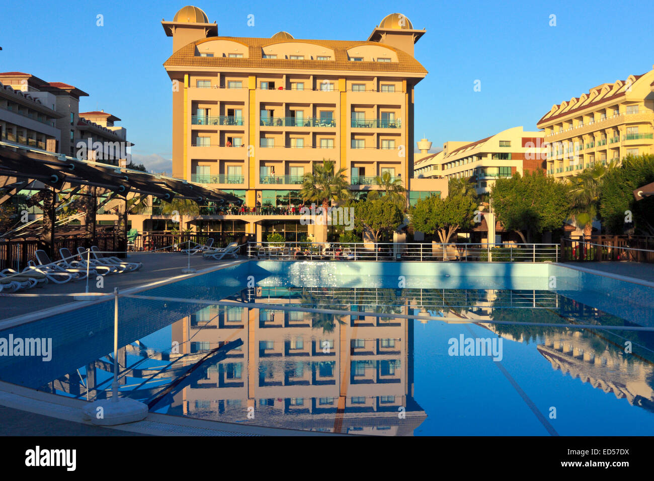 Hotel in der Abendsonne, Evrenseki, Side, Türkei Stockfoto