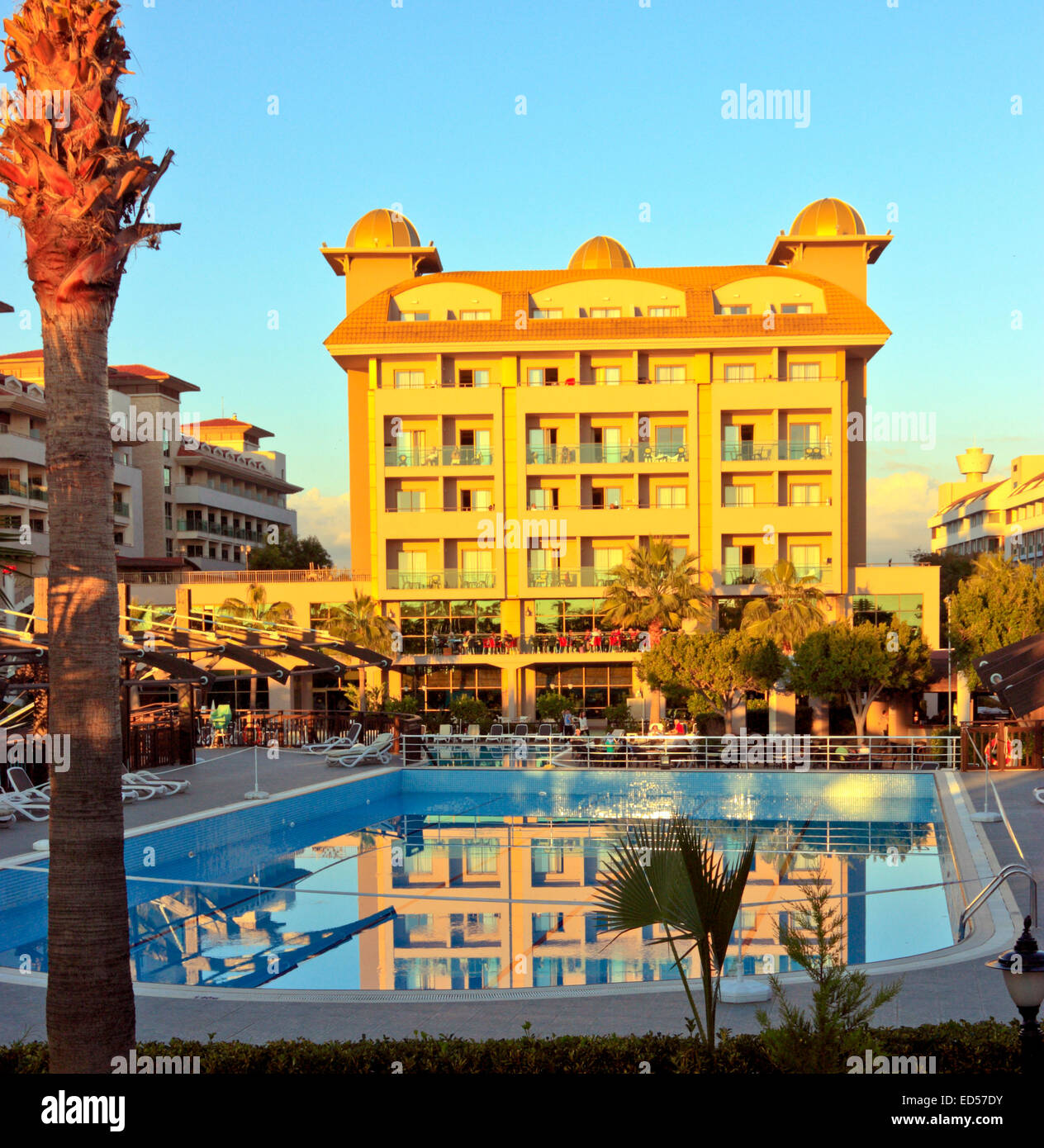 Hotel in der Abendsonne, Side, Türkei Stockfoto