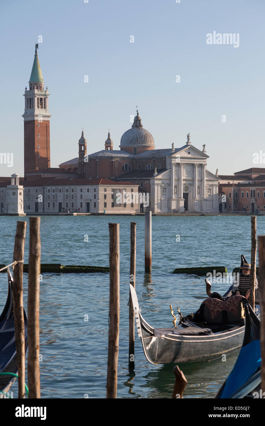 Blick auf San Gorgie Maggiore von der Piazzetta San Marco, Venedig, Italien Stockfoto