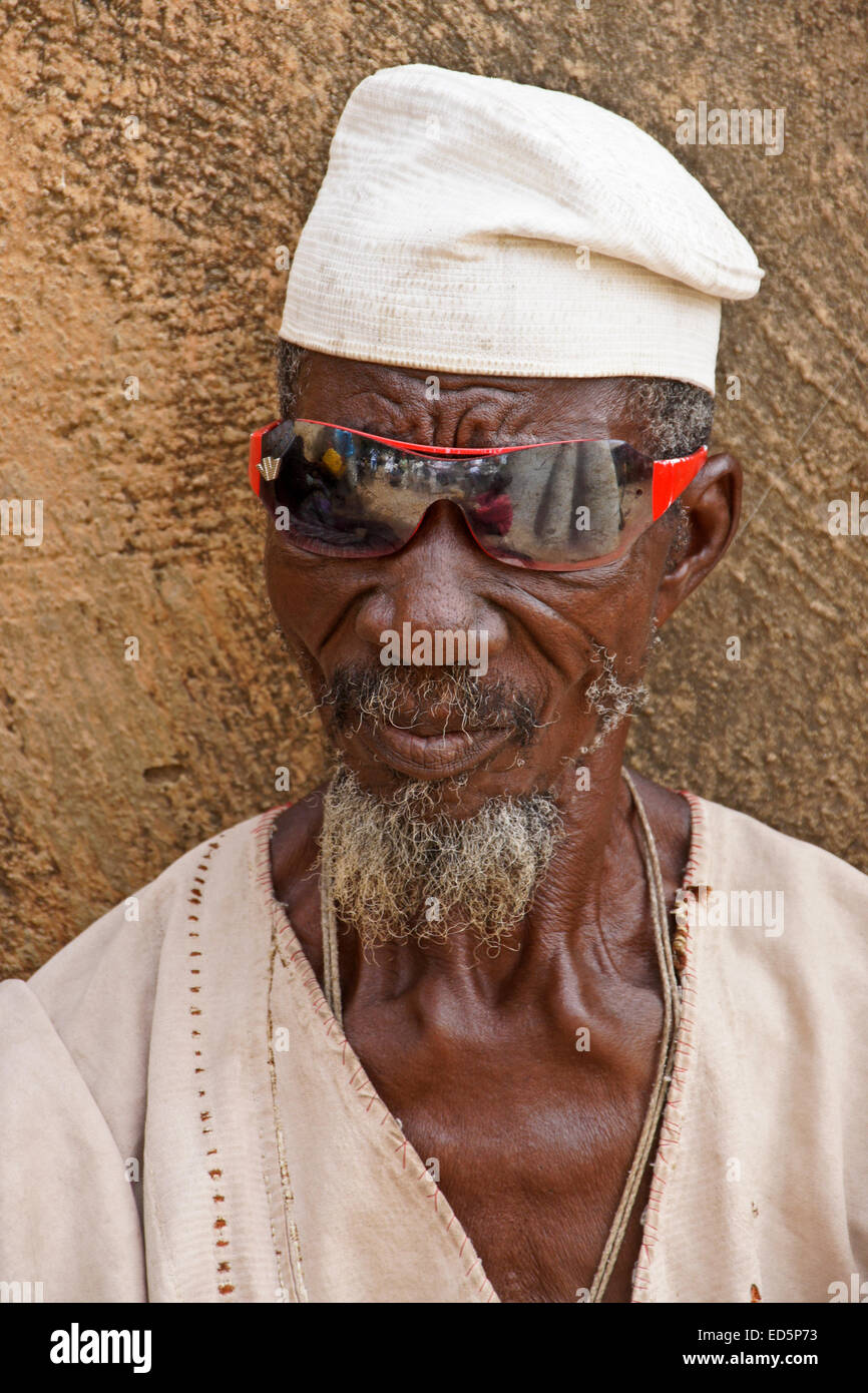 Dorfpfarrer des Stammes Talensi, Tongo, Ghana Stockfoto