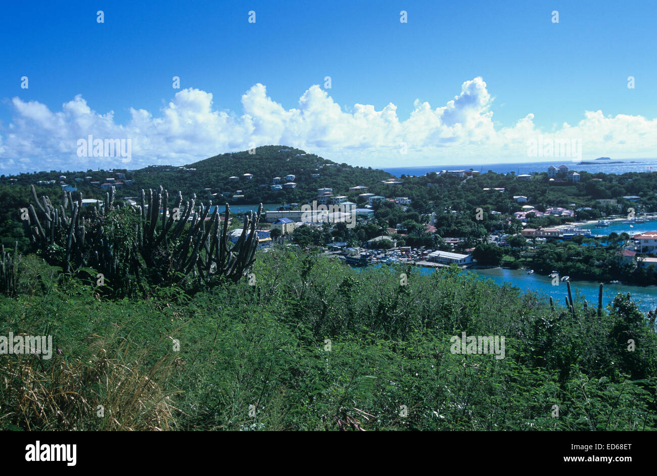 Cruz Bay ist der kompakte und bunten Hauptort auf St. John, US Virgin Islands. Stockfoto