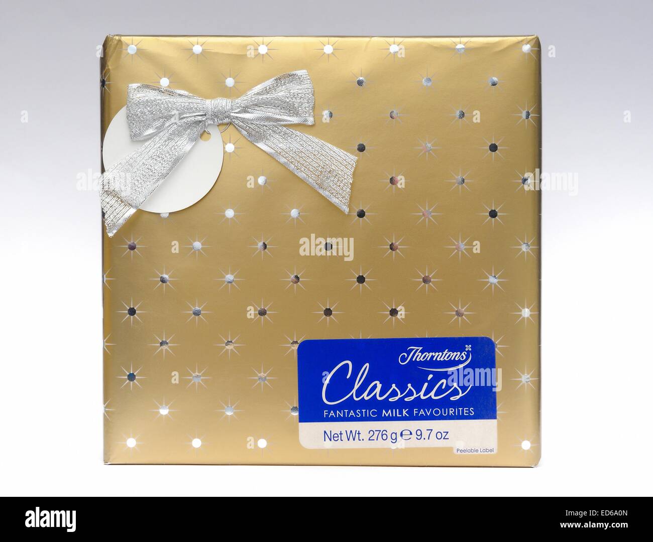 Eine Schachtel mit Thorntons Klassiker Milchschokolade Favoriten Geschenk verpackt Stockfoto