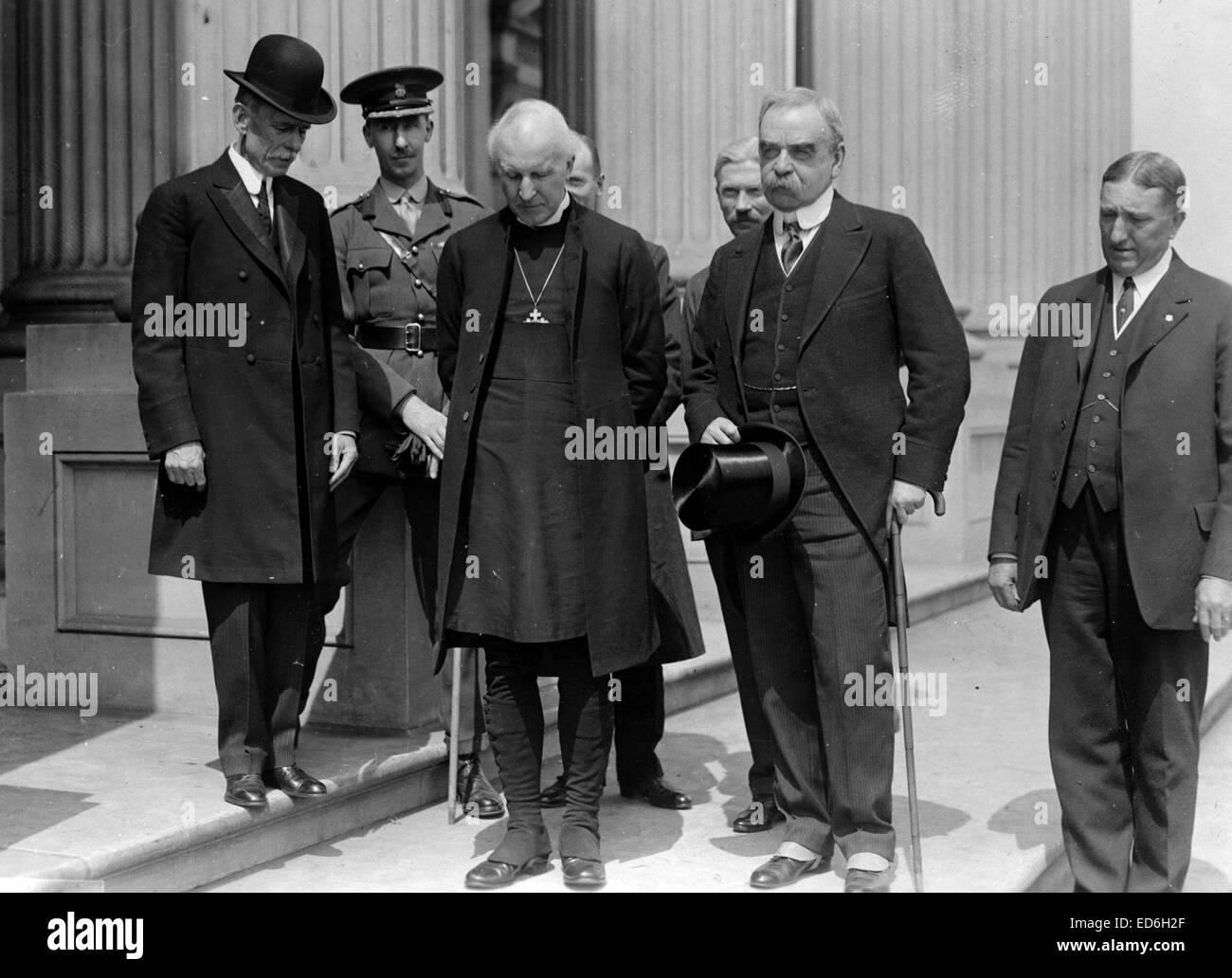 Cosmo Gordon Lang, Erzbischof von York, Major Crawford Stuart und andere, c1918 Stockfoto