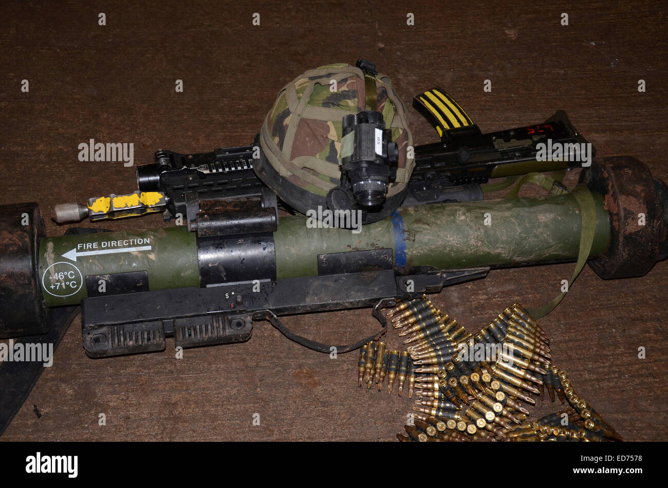 Anti tank weapon Fotos und Bildmaterial in hoher Auflösung Alamy