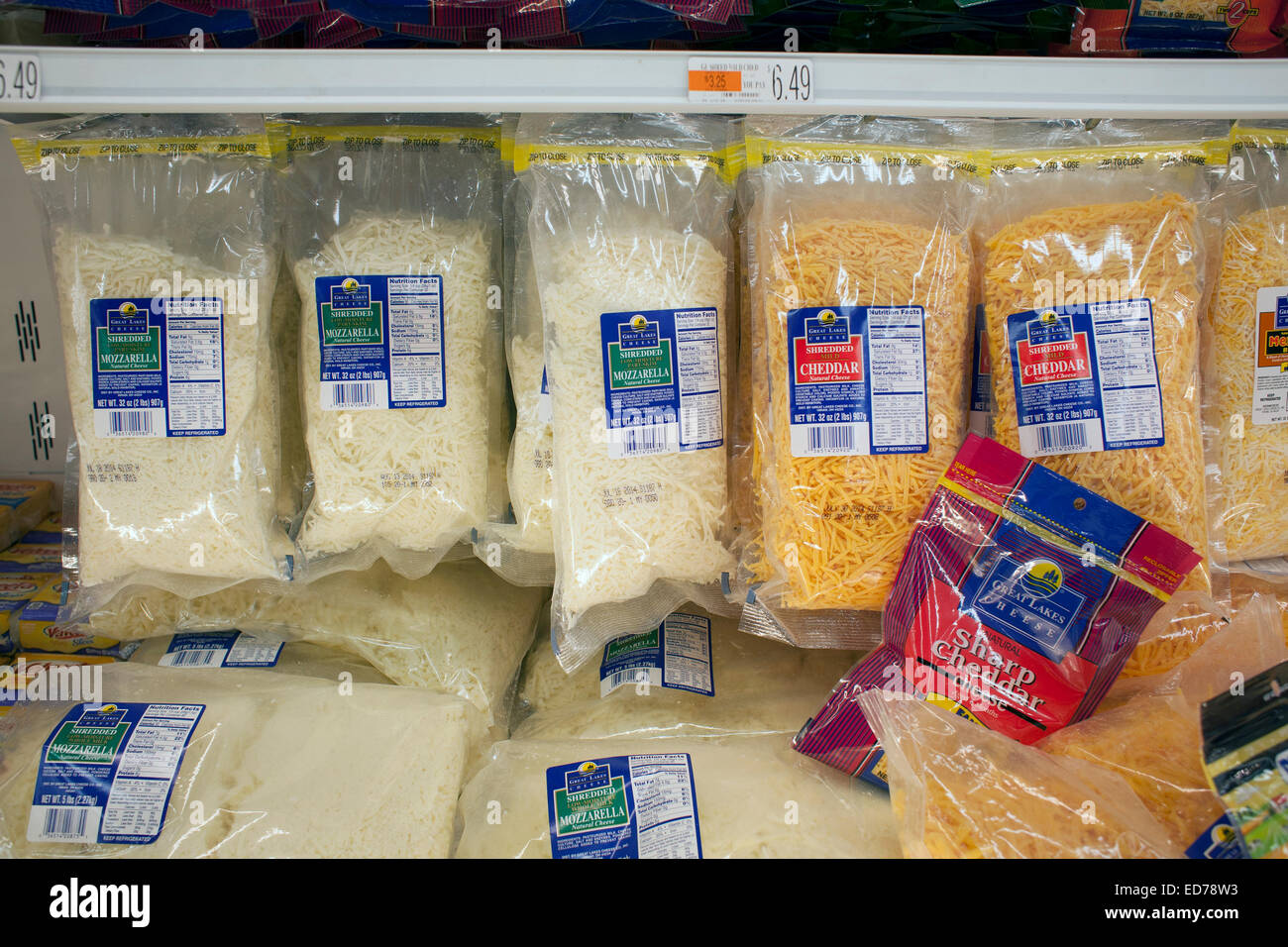Abschnitt "Käse" am Preis Ritus, ein großer Supermarkt in Pittsfield, Massachusetts. Stockfoto