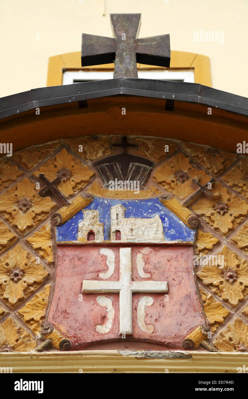 Ein Wappen in Fruska Gora, Serbien. Fruska Gora ist die Website der Klöster aus dem Mittelalter. Stockfoto