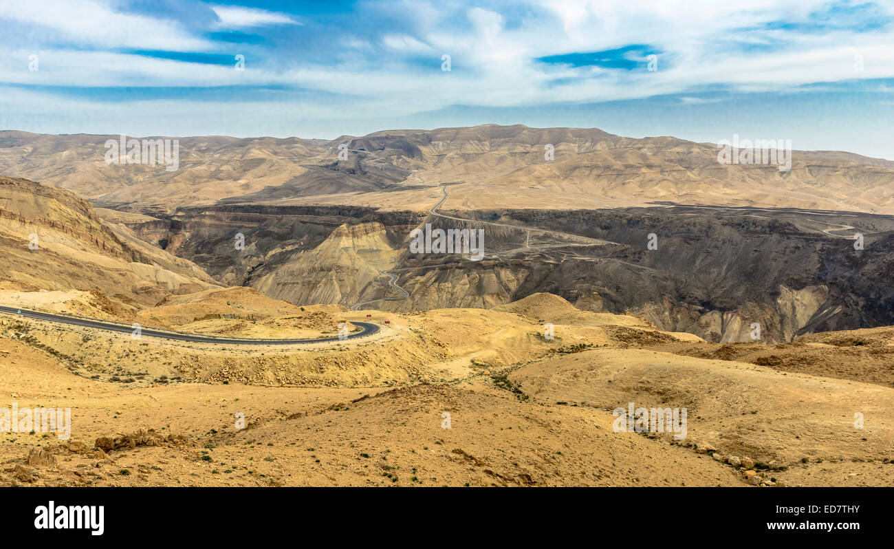 Wüstenlandschaft in der Nähe von Berg Nebo in Jordanien. Stockfoto