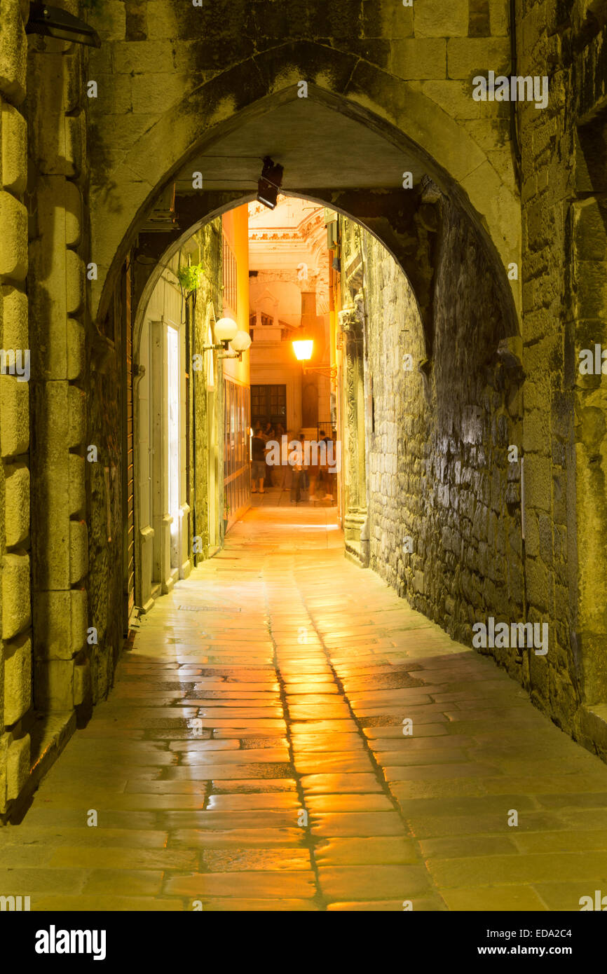 Schmale Straße von Split Altstadt, Kroatien Stockfoto