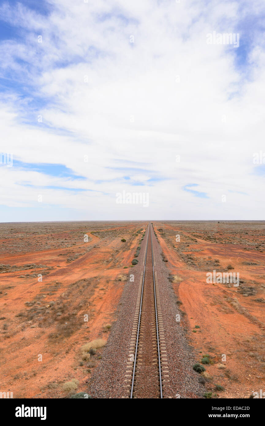Eisenbahnstrecke zwischen Coober Pedy und Port Augusta, Stuart Highway, South Australia