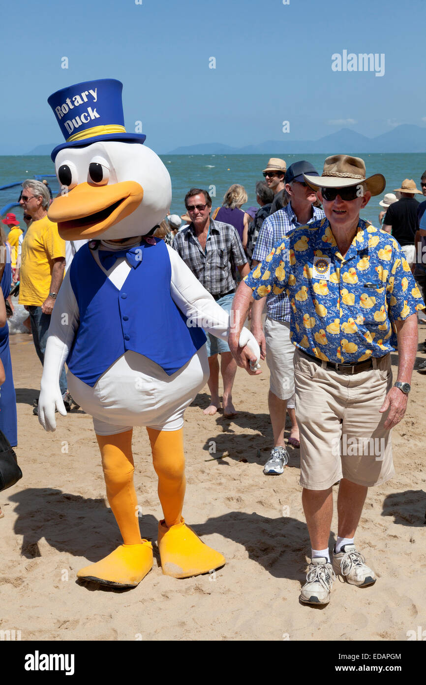 Rotary Club fördert für das Entenrennen in Palm Cove Australien Stockfoto