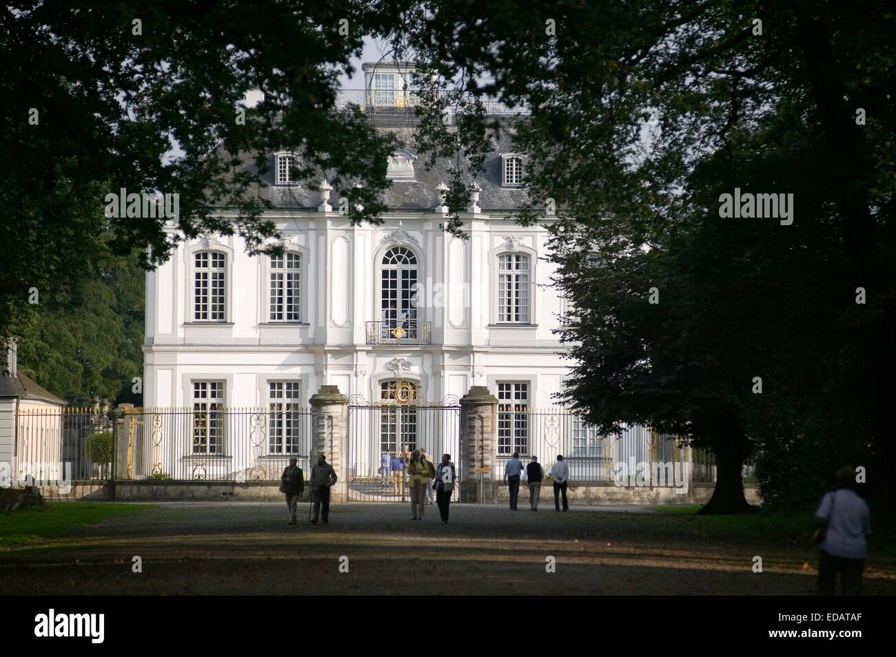 Schloss Falkenlust Burg, UNESCO-Weltkulturerbe, Brühl, Nordrhein-Westfalen, Deutschland, Europa Stockfoto