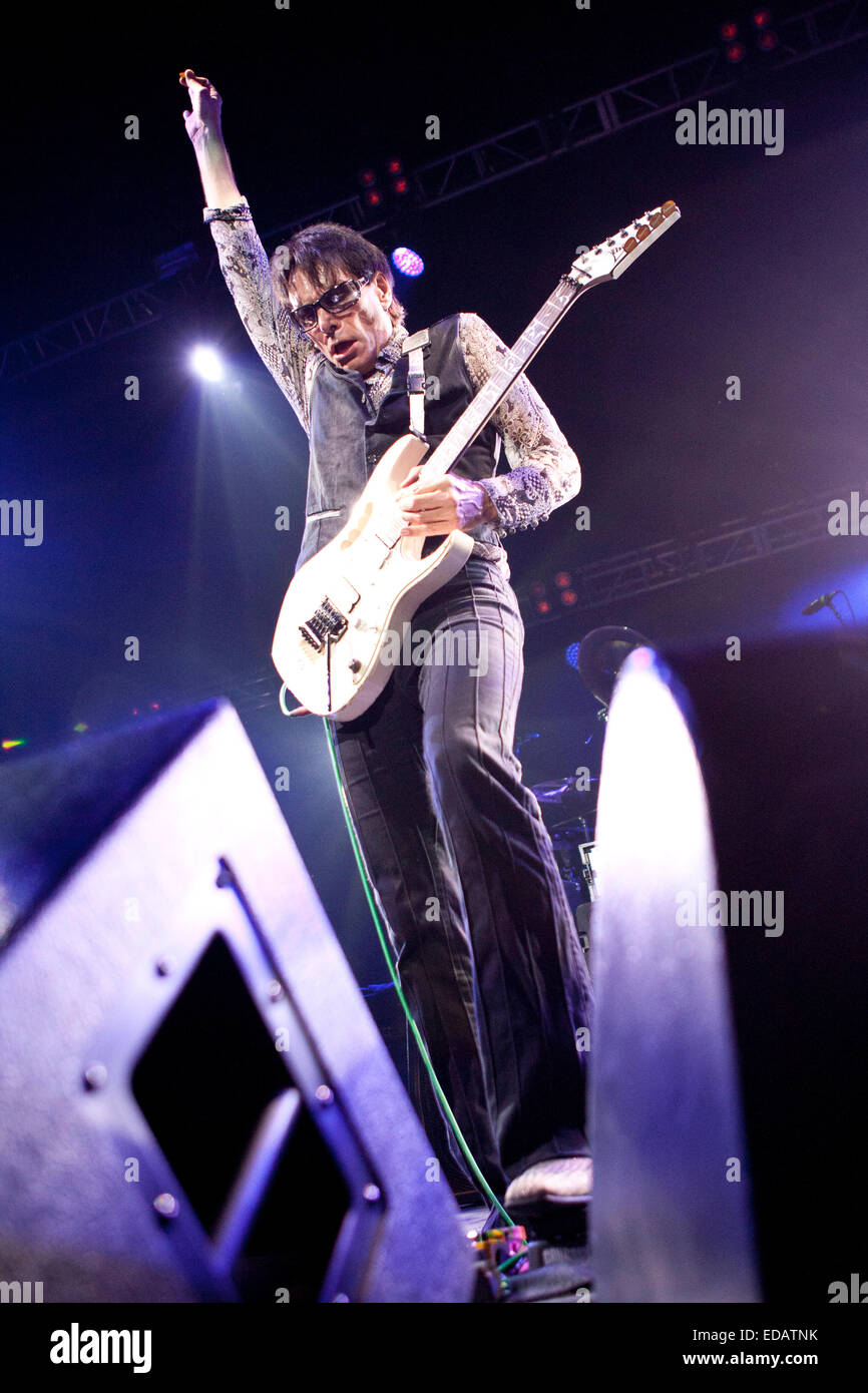 Steve Vai durchgeführt in Sportarena Stadium, Budapest, Ungarn 1. August 2012 Stockfoto