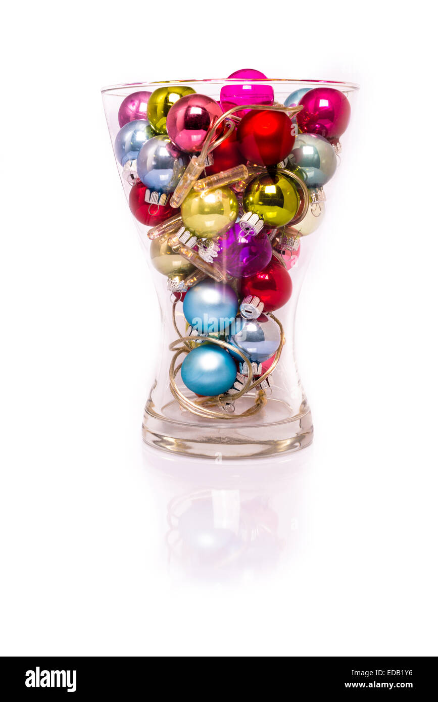 Weihnachtskugeln mit Lichter in einer vase Stockfoto