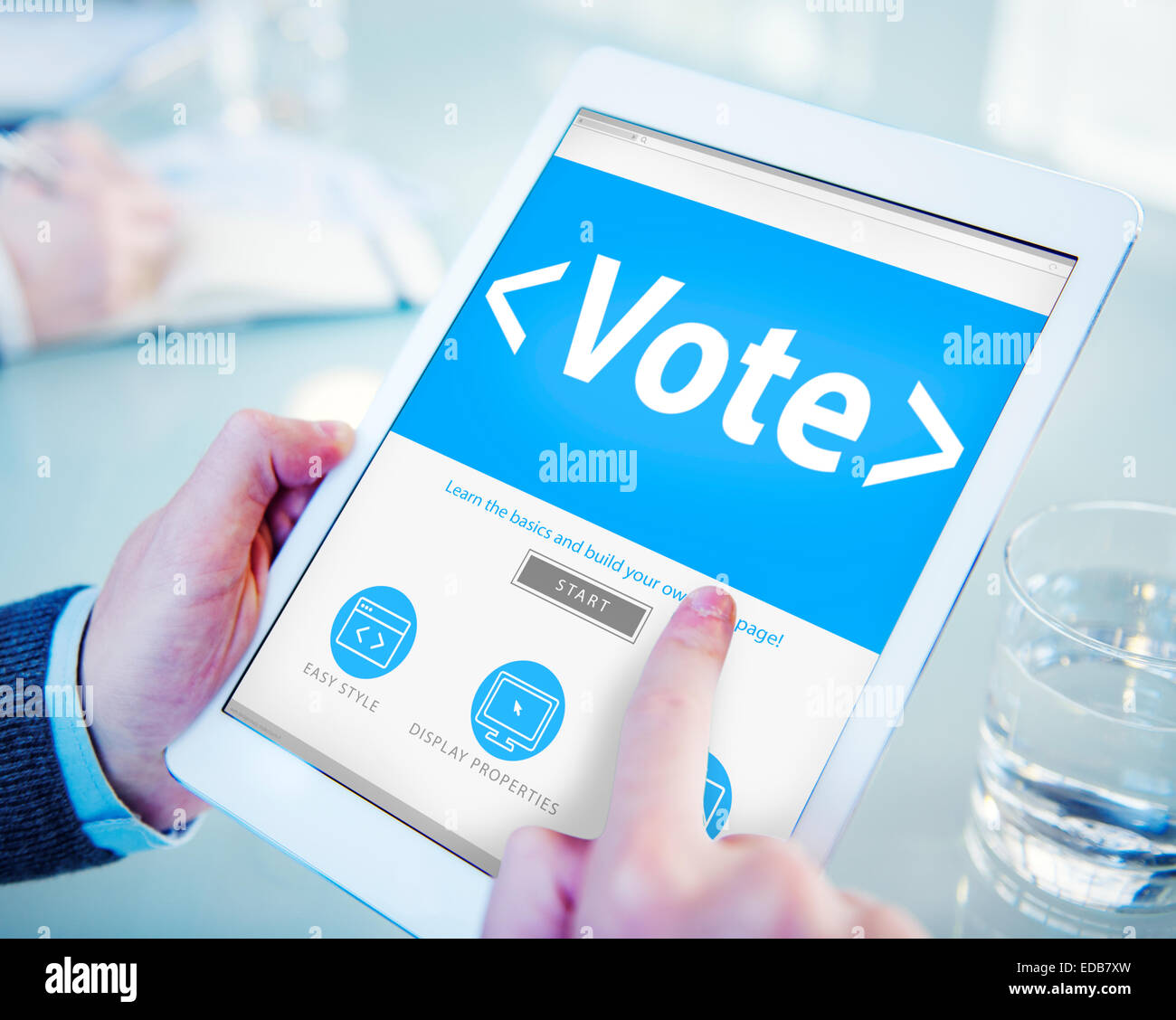 Digitale Online-Abstimmung Demokratie Podiumsdiskussion Wahl Regierung Konzept Stockfoto