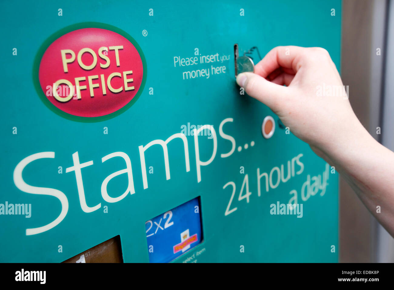 Anschauliches Bild einer Royal Mail Stempel Maschine. Stockfoto