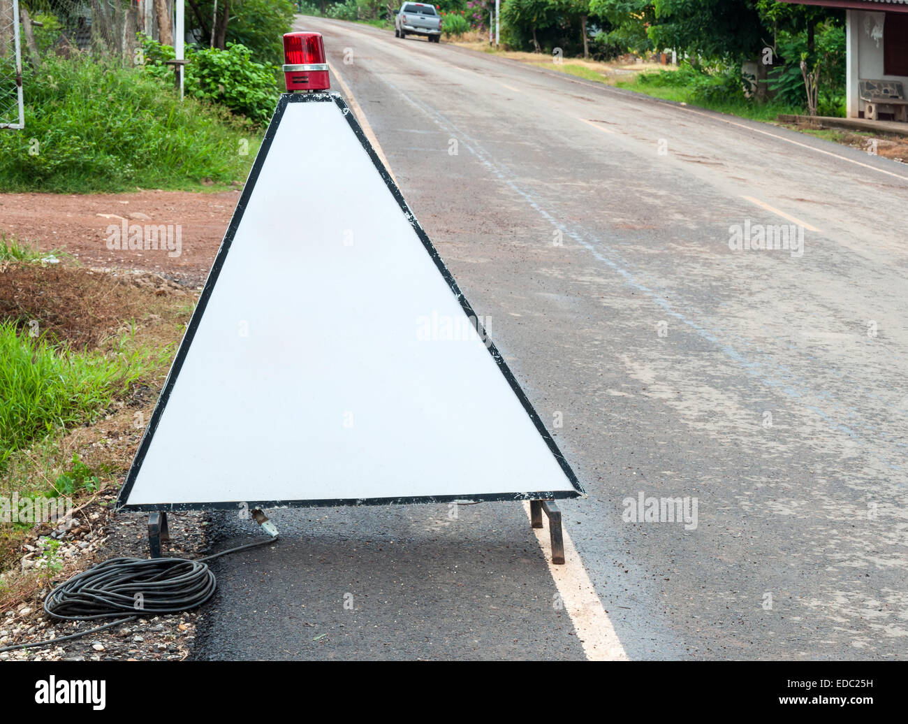 Dreieck Verkehr Stand Landschaft unterwegs. Stockfoto